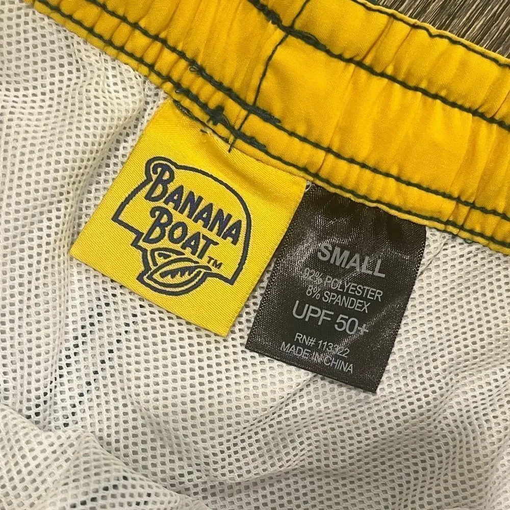 NWT Banana Boat Shorts Board Surf Stretch UPF 50 Swim Gray Yellow Size Small